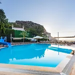 Mavi Deniz 4* トゥルンチュ