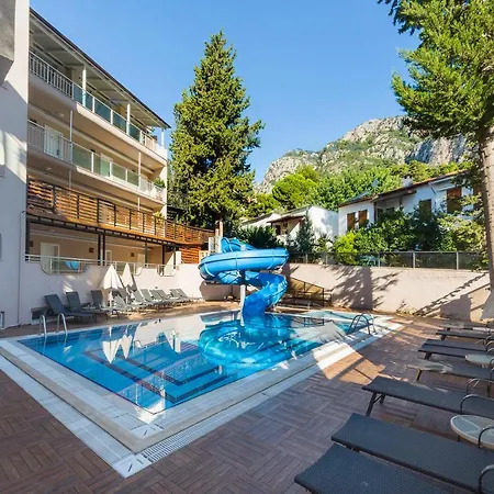 Mavi Deniz Hotel 4*
