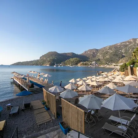 Mavi Deniz Ξενοδοχείο 3*