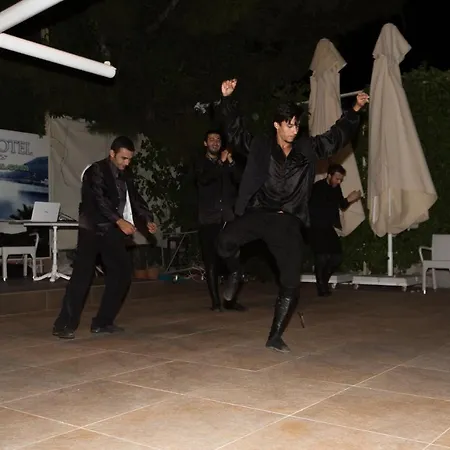 Mavi Deniz 4* Turunç