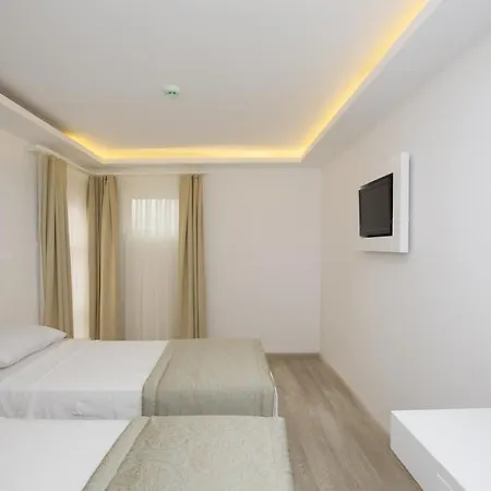 Hotell Mavi Deniz 3*